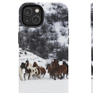 馬の携帯ケース、iPhoneケース、野生の馬、携帯ケース、iPhone 14、13、12、11、自然、カントリー、ウエスタン携帯ケース、ギフトアイデア、馬のギフト