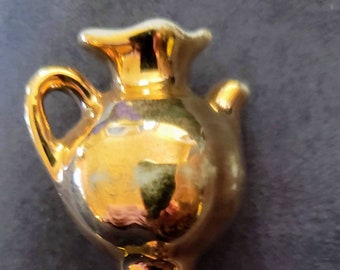 vintage SHAWNEE miniature 22 kt gold vase urn mini knick knacks