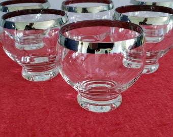 Bar Themed Gifts Set of 5 Vintage Dorothy Thorpe style platinum rim cocktail glass dessert cup 1950s barware