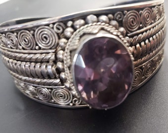 Sterling Silver and Amethyst Stone Cuff Bracelet  Suarti BA 925 signed jewelry