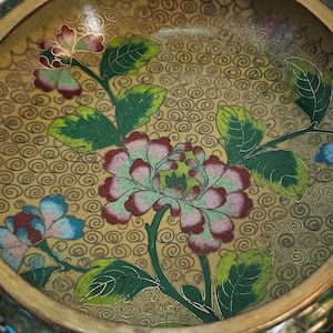 Cloisonne Chrysanthemum Bowl