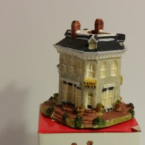 Americana Collection, Daily News Office and Plant, 1993, Original Box