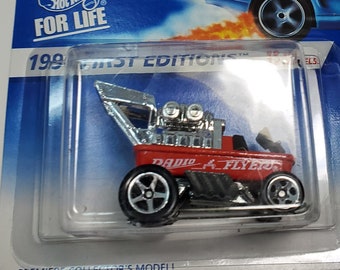 Hot Wheels 1996 First Edition 9 of 12 Radio Flyer Wagon 5 Spoke