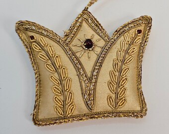 Embroidered Beige Crown Hanging Ornament