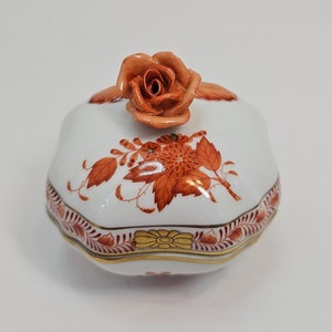 Herend Chinese Bouquet Covered Trinket Box, Hungary