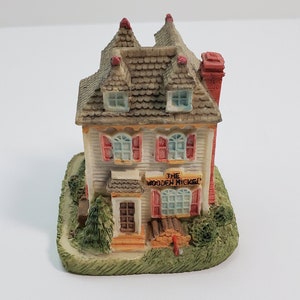 Americana Collection, The Wooden Nickel Inn, 1994