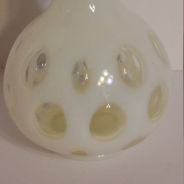 Français Opalescent Coin Dot Vase, 5"