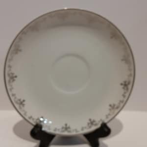 Fukagawa Platinum Trimmed Saucer, Vintage 1960&#39;s