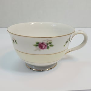Fuji China, Rosebud Cup, Japan