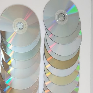 25 Movie DVDs for Decor/Arts and Crafts