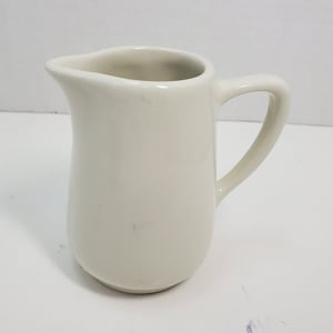 Hall White Creamer, USA