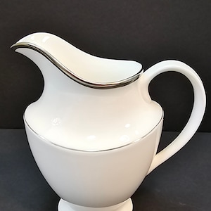 Royal Doulton Signet Milchkännchen, England