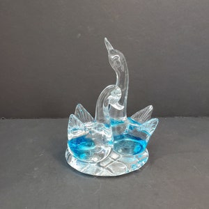 Art Glass Swan Pair Figurine