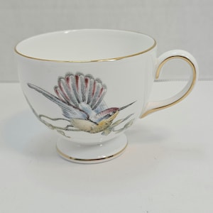 Wedgwood Humming Birds Leigh Shaped Footed Cup, England