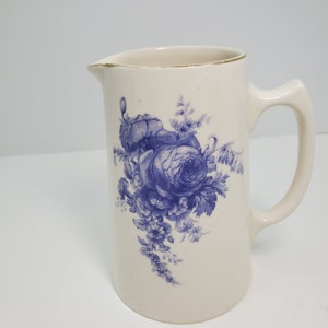 Royal Staffordshire Peony Jug, England, Crazing