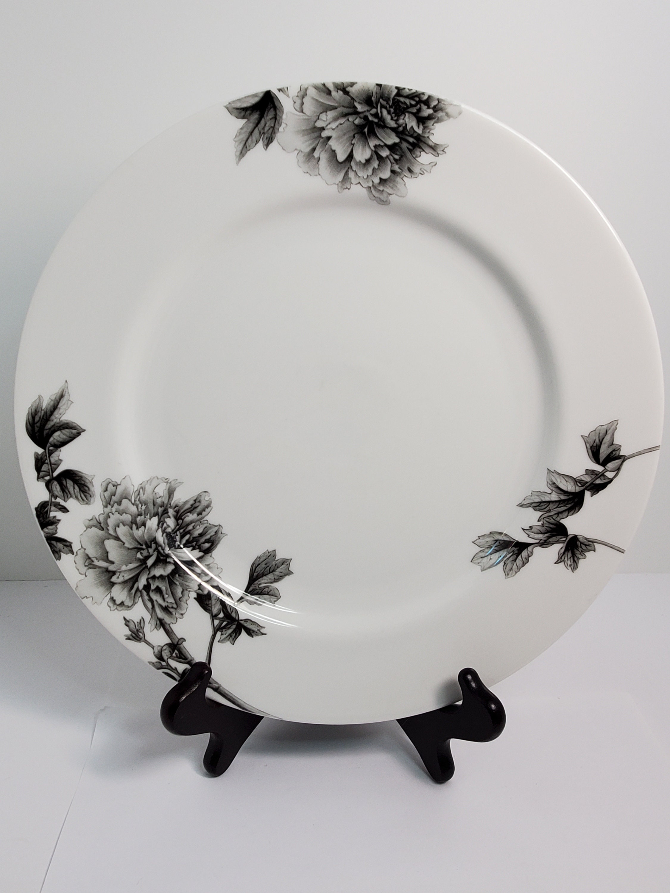 ロイヤルウースター ブラックピオニー ディナープレート - Etsy 日本