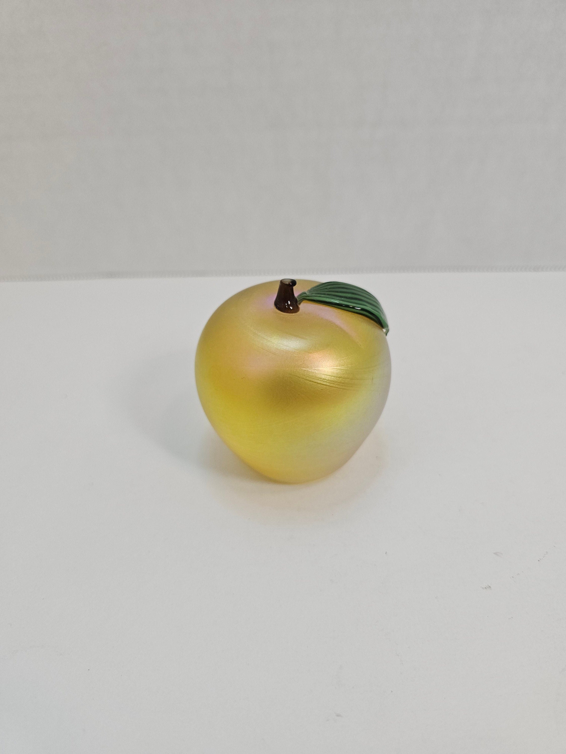 オリエント&フルーム ピーチ フルーツペーパーウェイト ピーチ　アート ガラス Orient and flume fruit - Etsy 日本