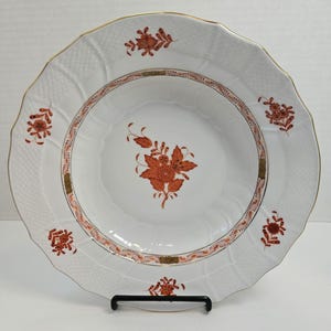 Herend Rust Chinese Bouquet Large Rimmed Soup Bowl, Hungary