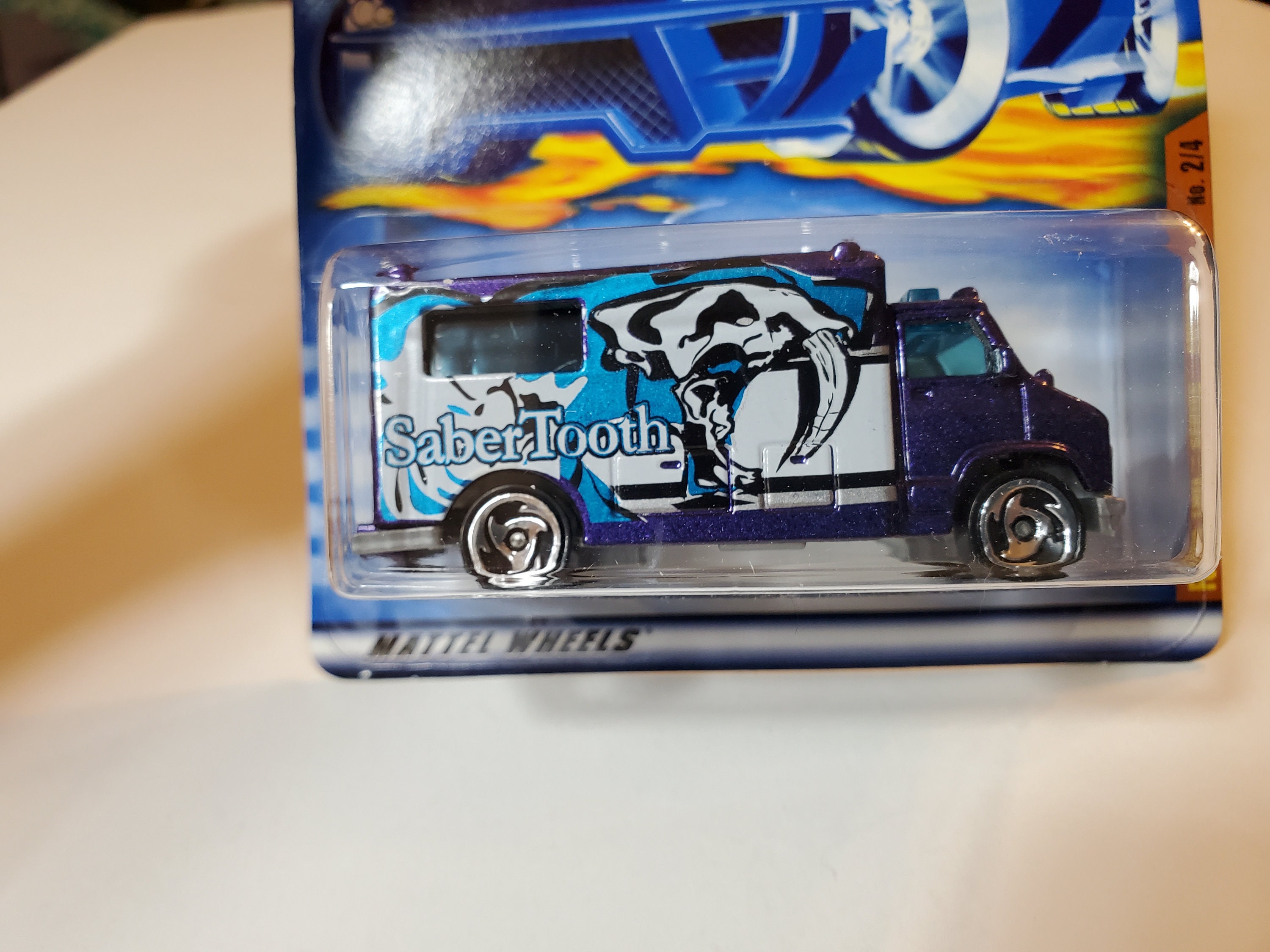 ホットウィール アンビュランス、#042、2001、オリジナルパッケージ