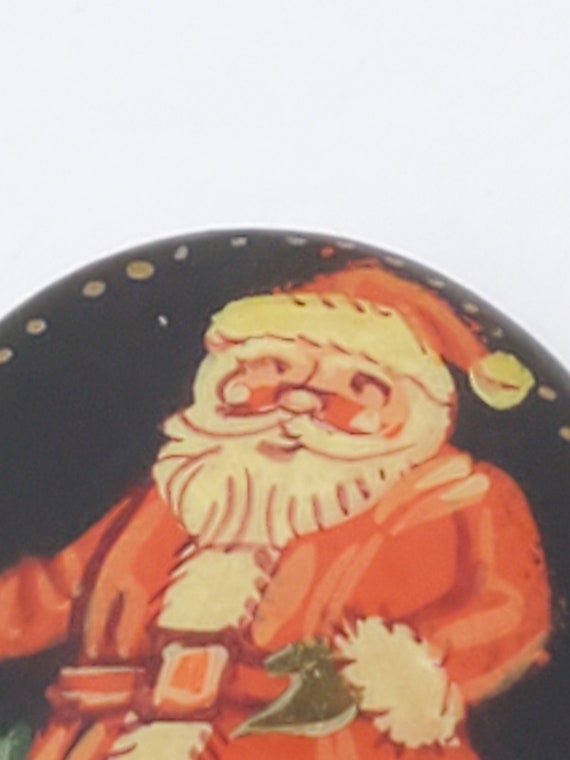 Russian Black Lacquer Santa Brooch Artist Signed