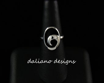 Wave 18mmL Ring. Adjustable size 7 to 8.5. Hawaiian inspired jewerly design. 925 Sterling Silver w/ Rhodium plating to prevent tarnish.
