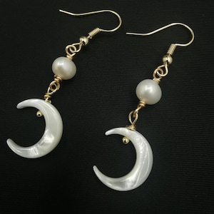 Love between fairy and devil earing, 14K Gold Crescent Moon Earing, Can Lan Jue 苍兰诀