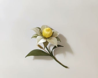 Handmade Genshin Impact Plants Brooch Sweet Flower Brooch Hand Wrap Pin Flower Brooch for Genshin Fan Gift for Her Mother's Day