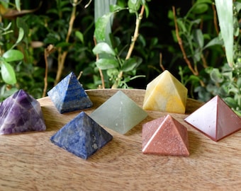 7 Chakra Stones Pyramids Set, Energy Healing Crystals Set, Spiritual Crystals Set, Self Care Crystals Starter Kit