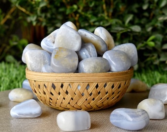 Blue Lace Agate Tumbled Stones A Grade Healing Crystals, Gemstone Natural Tumbled Stones in pack sizes of 1,2,3,5 and 10 Pieces