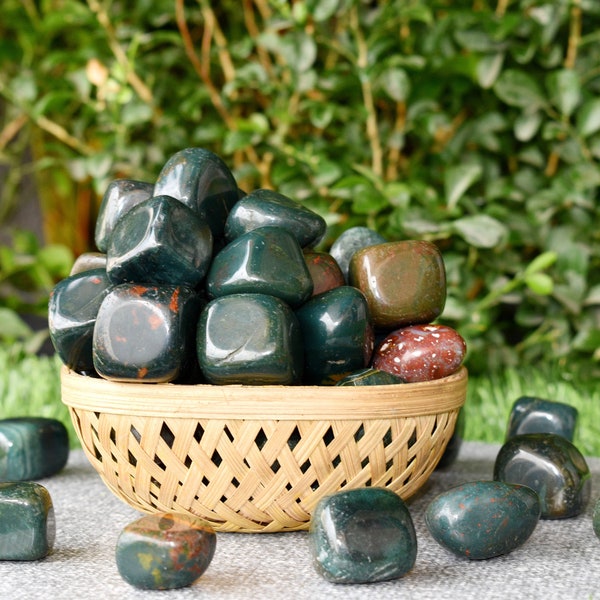 Bloodstone Tumbled Stone A Grade Healing Crystals,Gemstone Natural Tumbled Stones in Pack Size of1,2,3,5&10 Pieces,Perfect Metaphysical Gift