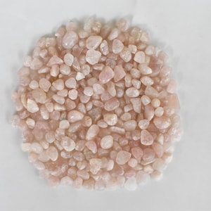 Chips de piedras preciosas de cuarzo rosa natural, chips de pepitas de forma libre sueltas sin perforar, lote a granel de chips de cristal crudo para la fabricación de joyas de bricolaje, cristal o amor