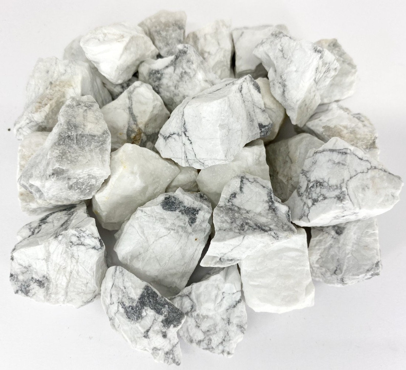 Howlite Rough Natural Stones 1 inch Howlite Raw Stones Natural Etsy