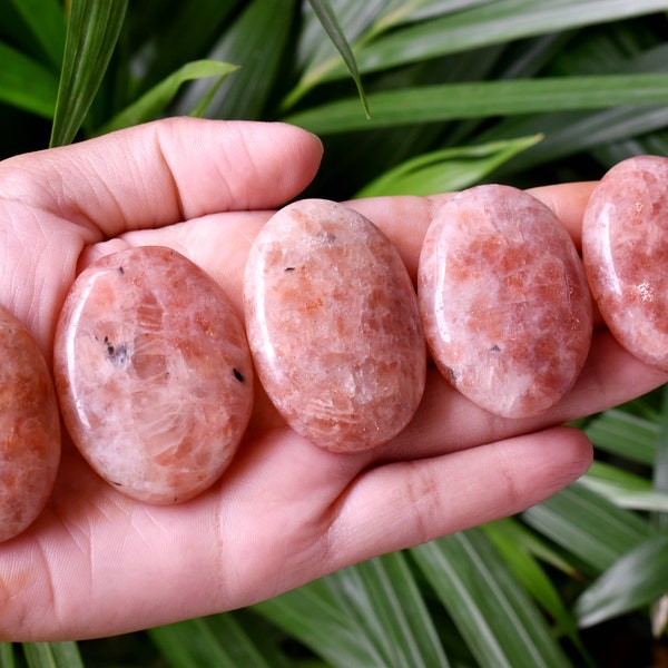 One (1) Sunstone Worry Stone for crystal healing Pocket Stone for Stress Relief Anxiety, Thumb Stone for Focus, Unique Healing Crystal Gift