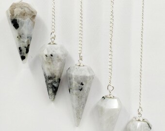 CIONDOLO CON AMETISTA CENTRALE IN ORO BIANCO E DIAMANTINO – Dalù Gioielli CIONDOLO CON AMETISTA CENTRALE IN ORO BIANCO E DIAMANTINO – Dalù Gioielli