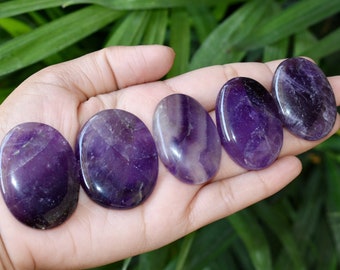 One (1) Amethyst Worry Stone for crystal healing - Pocket Palm Stone - Thumb Stone - WS-AME