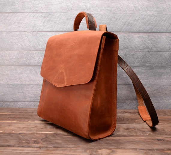 leather backpack womens