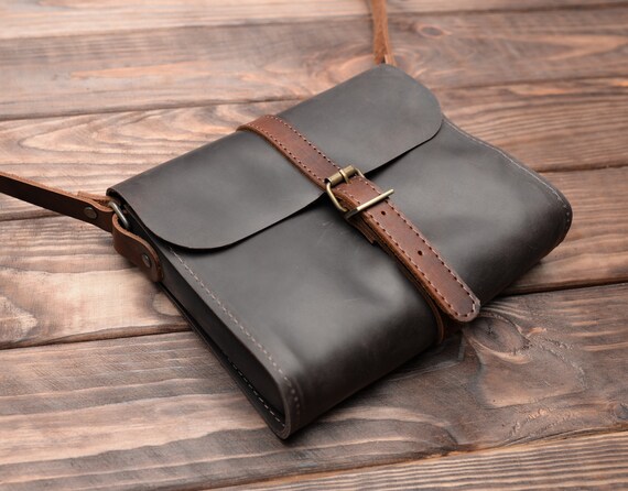 leather crossbody purse canada