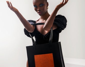 Tote No2 - Medium size Tote bag from Vegetable-tanned leather in black color