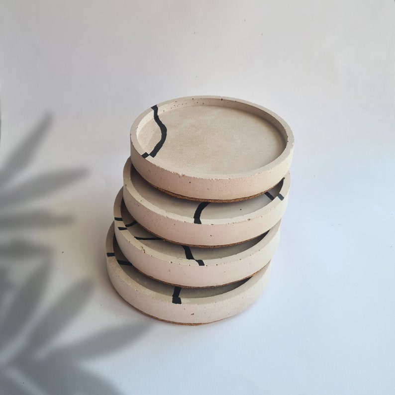 Round Concrete Coaster Set of 4 Line Abstract design Small Tray Decorative Coaster Candle Holder Sand color concreteMinimal style image 2