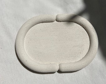 Stone Essence-Oval Concrete Tray Stone Effect | Jewelry Dish | Decorative coaster | Key dish | Candle holder | Sand color/ Minimal style