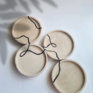 Round Concrete Coaster Set of 4 Line Abstract design Small Tray Decorative Coaster Candle Holder Sand color concreteMinimal style image 4