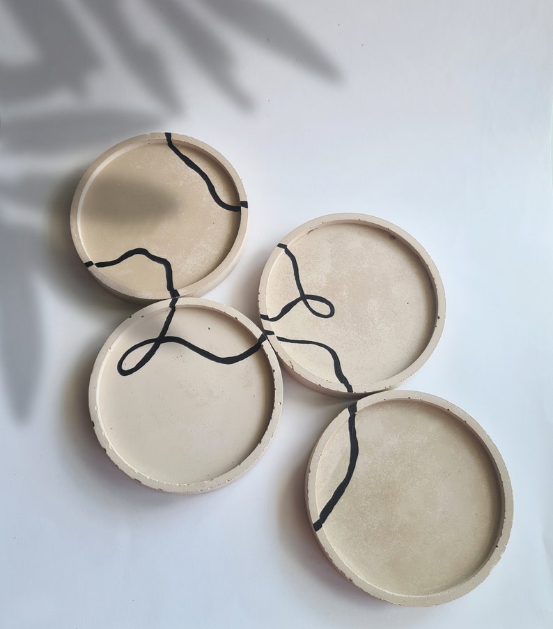 Round Concrete Coaster Set of 4 Line Abstract design Small Tray Decorative Coaster Candle Holder Sand color concreteMinimal style image 4