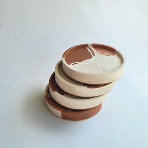 Round Concrete Coaster- Set of 4 - Terracotta Abstract design | Small Tray | Decorative Coaster | Candle Holder | Sand colour|Mid century