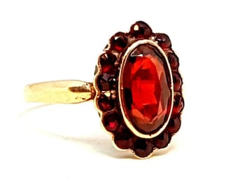 Red garnet ring gold, 8k gold ring vintage, garnet engagement ring gold, dainty ring for women gift, red stone, Antique & vintage jewelry.