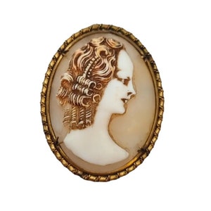 Cameo brooch, Antique carved shell cameo, Victorian pin pendant. SXX. Gifts for women, antique and vintage jewelry.