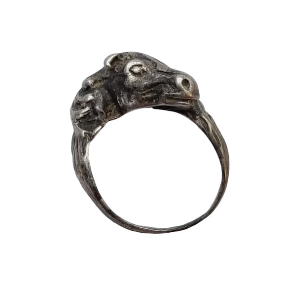 【美品】一点もの ヴィンテージシルバーリング horse 馬 美品】一点もの ヴィンテージシルバーリング horse 馬 馬