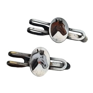 Set of Two Horse Tie Clips, Men&#39;s Jewelry, Vintage Tie Clip, Equestrian Fashion, Enamel jewels, Circa 1970&#39;s. Antique and vintage jewelry.
