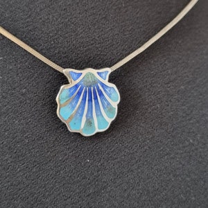 Shell pendant necklace, Silver chain necklace women,silver chain choker dainty, silver chain, 925 silver jewelry, Blue shell, enamel pendant