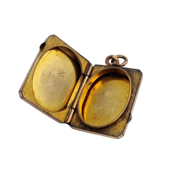 Shield locket, Victorian Rectangular Medallion Pe… - image 5