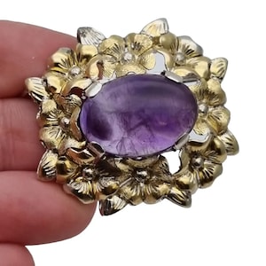 Brooches vintage art deco for women, silver brooch pin, flowers brooch, amethyst purple, golden silver pin, vintage and antique jewelry.